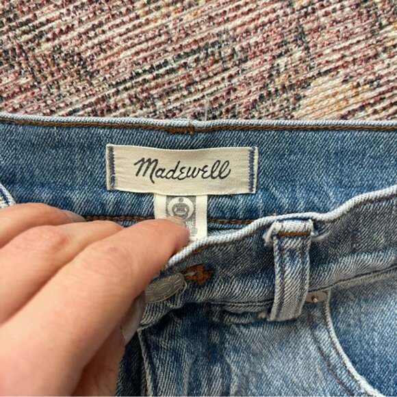 Madewell 90’s Straight Jean - Picture 4 of 7